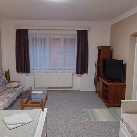 Apartman Horni Slavkov Hodinarstvi Exterior foto