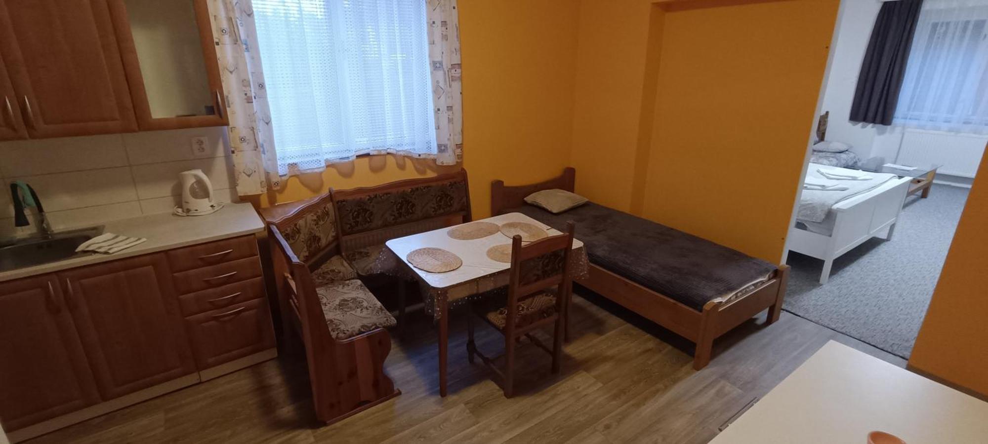 Apartman Horni Slavkov Hodinarstvi Exterior foto
